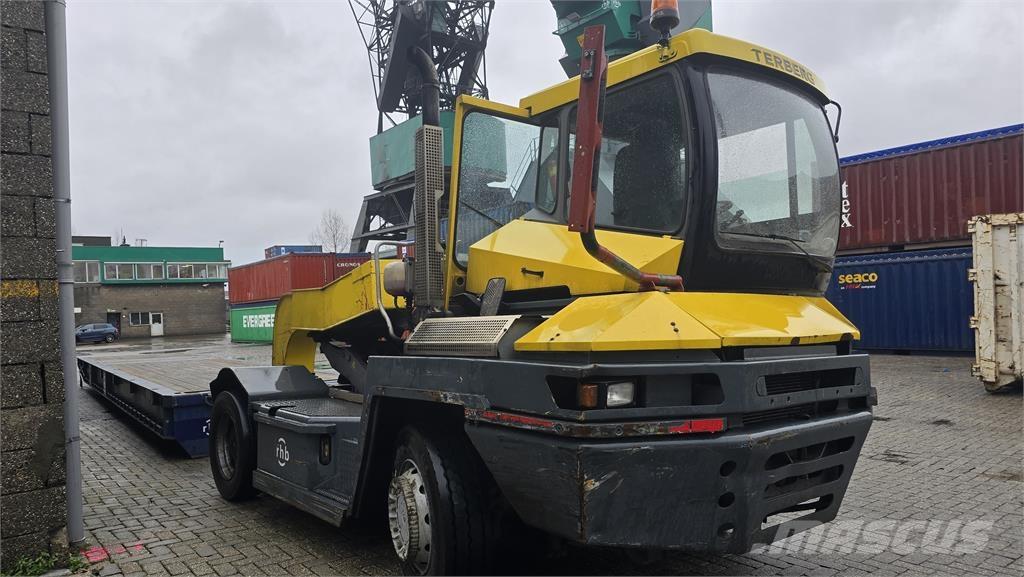 Terberg RT222 Ciągniki terminalowe