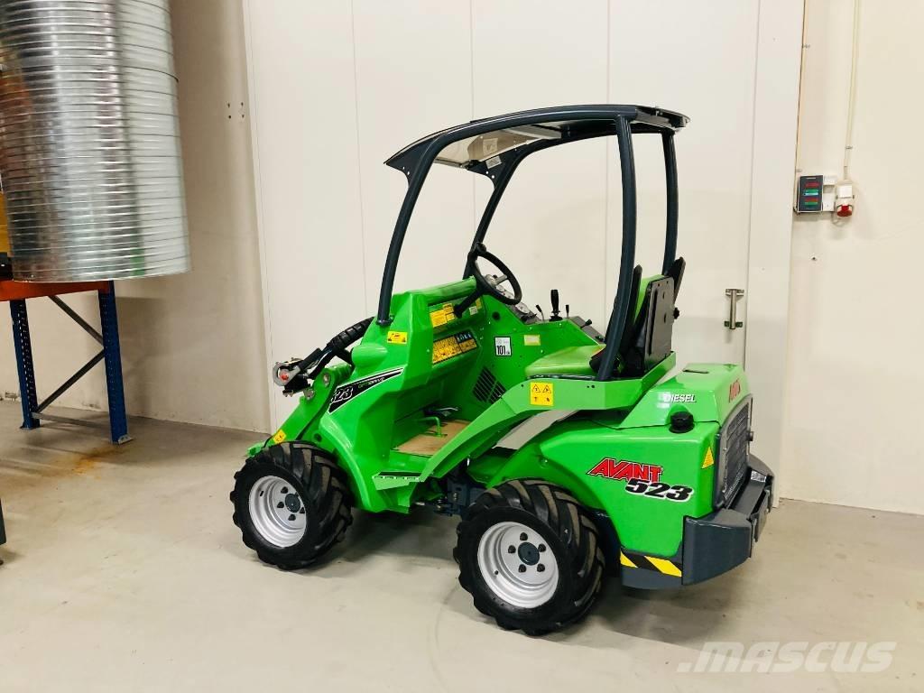Avant 523 Miniładowarki