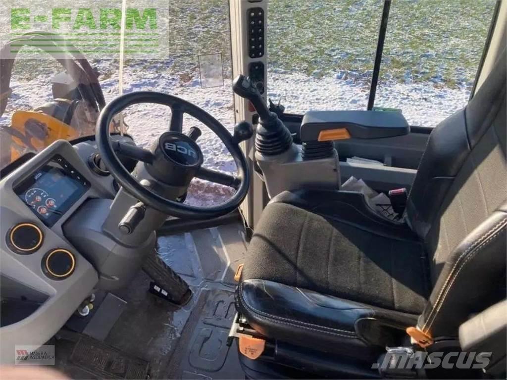 JCB 419s agri Minikoparki