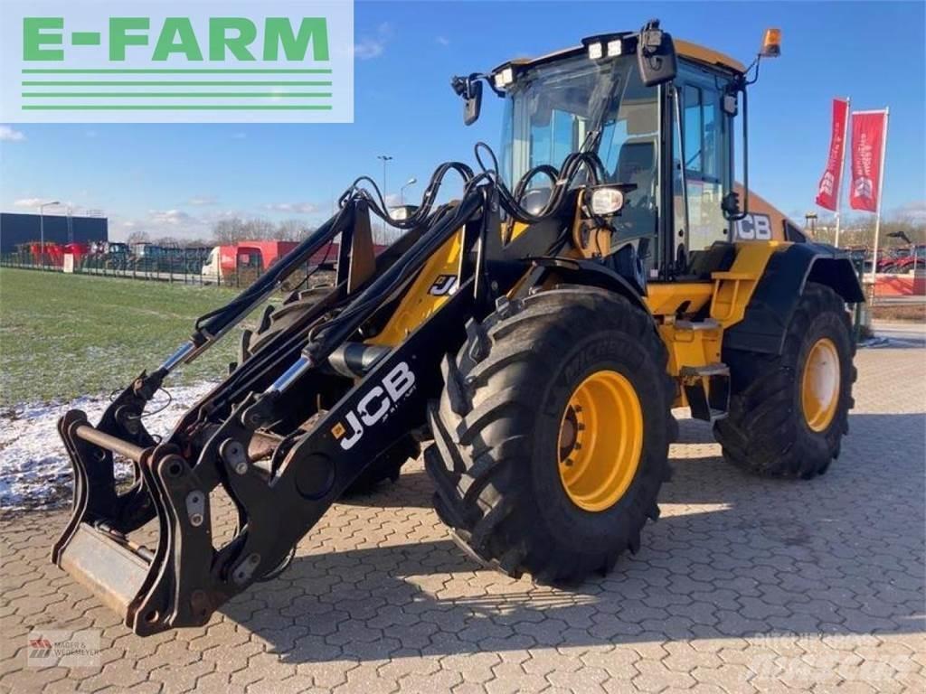 JCB 419s agri Minikoparki