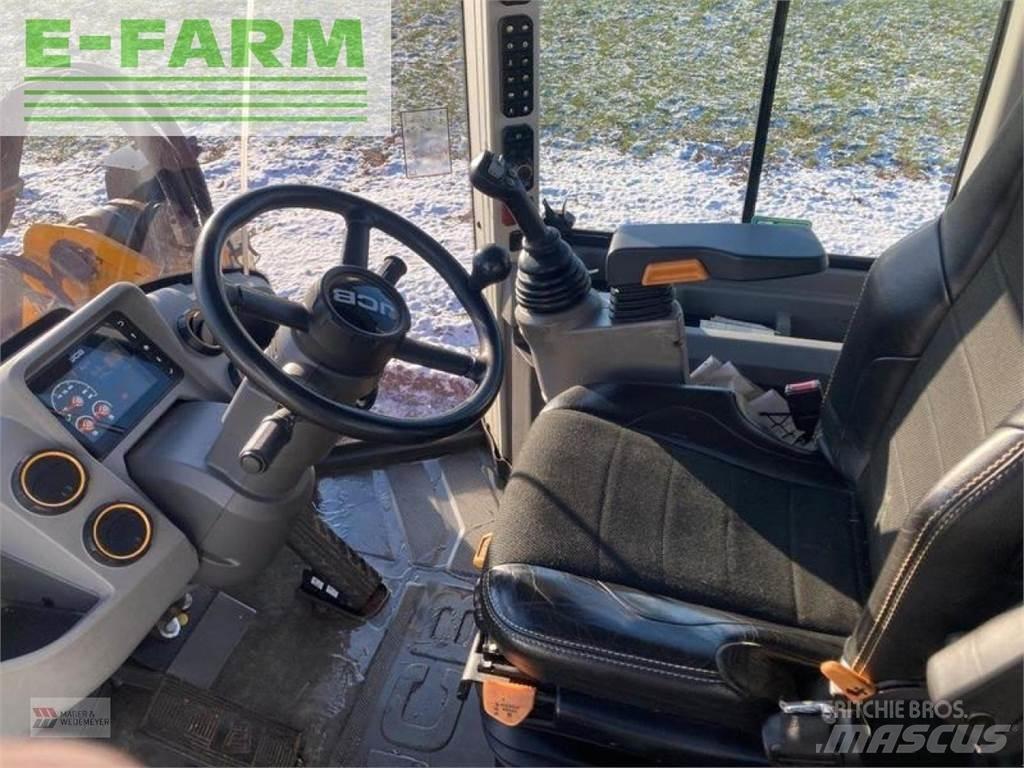 JCB 419s agri Minikoparki