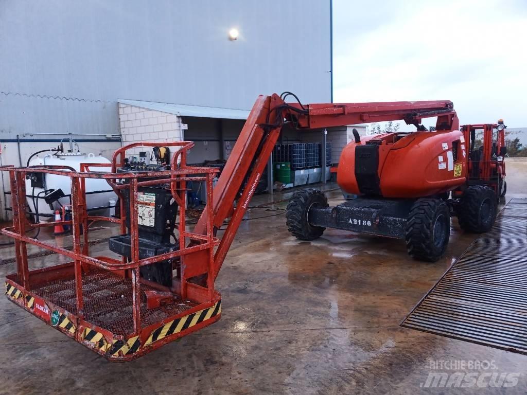 JLG 600 AJ Podnośniki przegubowe