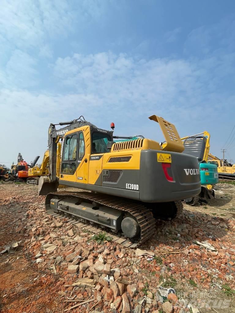 Volvo EC 200 Koparki gąsienicowe