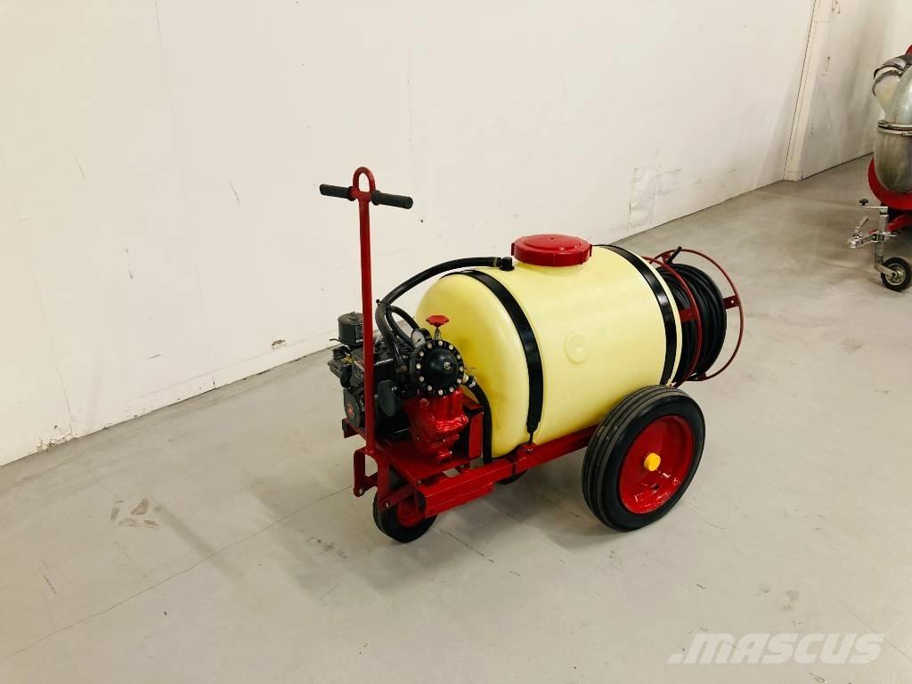 Hardi TR3-200 Opryskiwacze zaczepiane