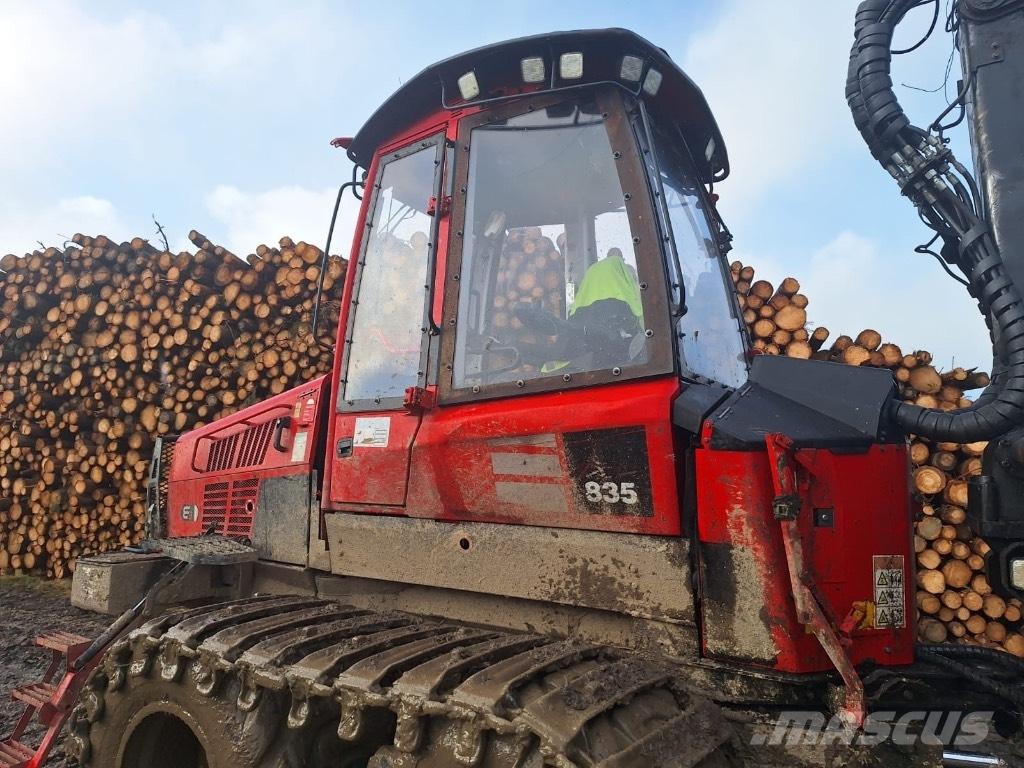 Komatsu 835 Forwardery