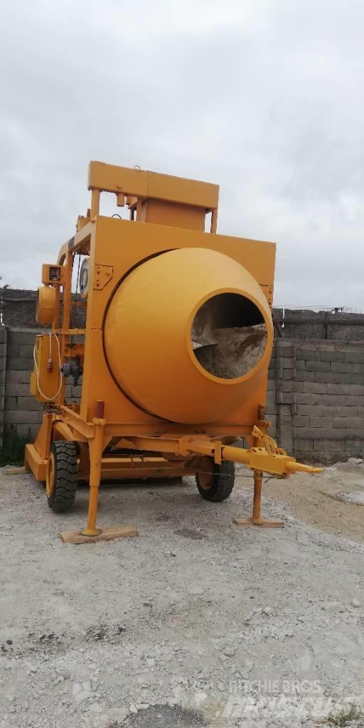 Liebherr RMA 500/750 Betoniarki i gruszki