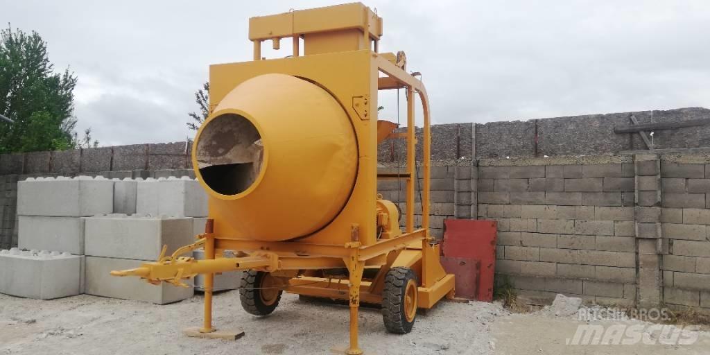 Liebherr RMA 500/750 Betoniarki i gruszki