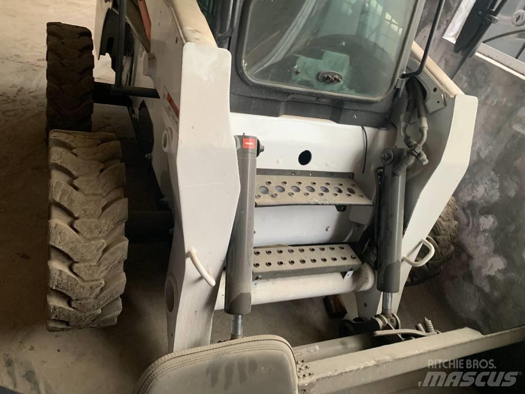 Bobcat S 300 Ładowarki burtowe