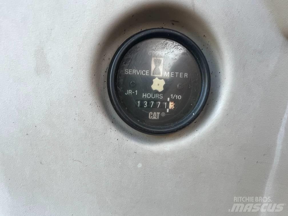 CAT 317 Koparki gąsienicowe