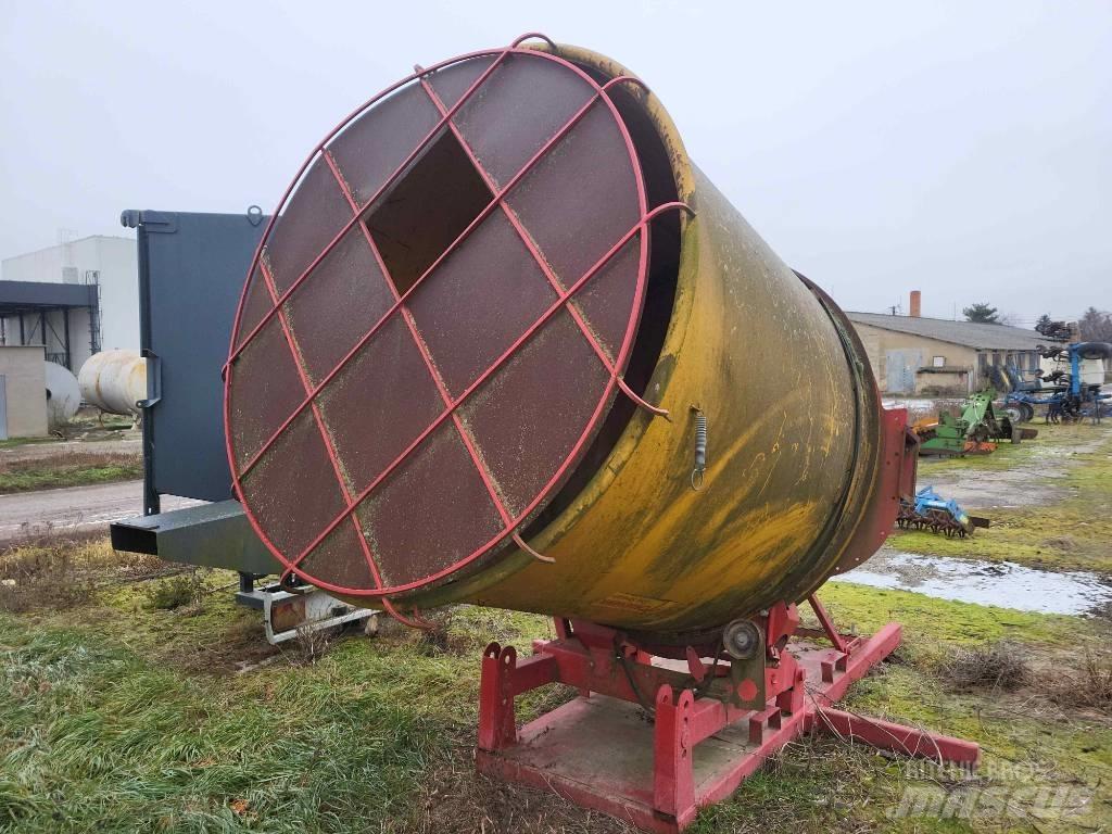 TEAGLE TOMAHAWK 505M Rozdrabniacze, krajarki i odwijarki słomy