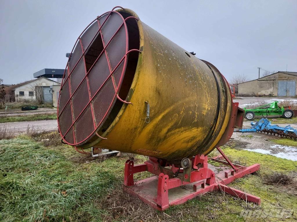 TEAGLE TOMAHAWK 505M Rozdrabniacze, krajarki i odwijarki słomy