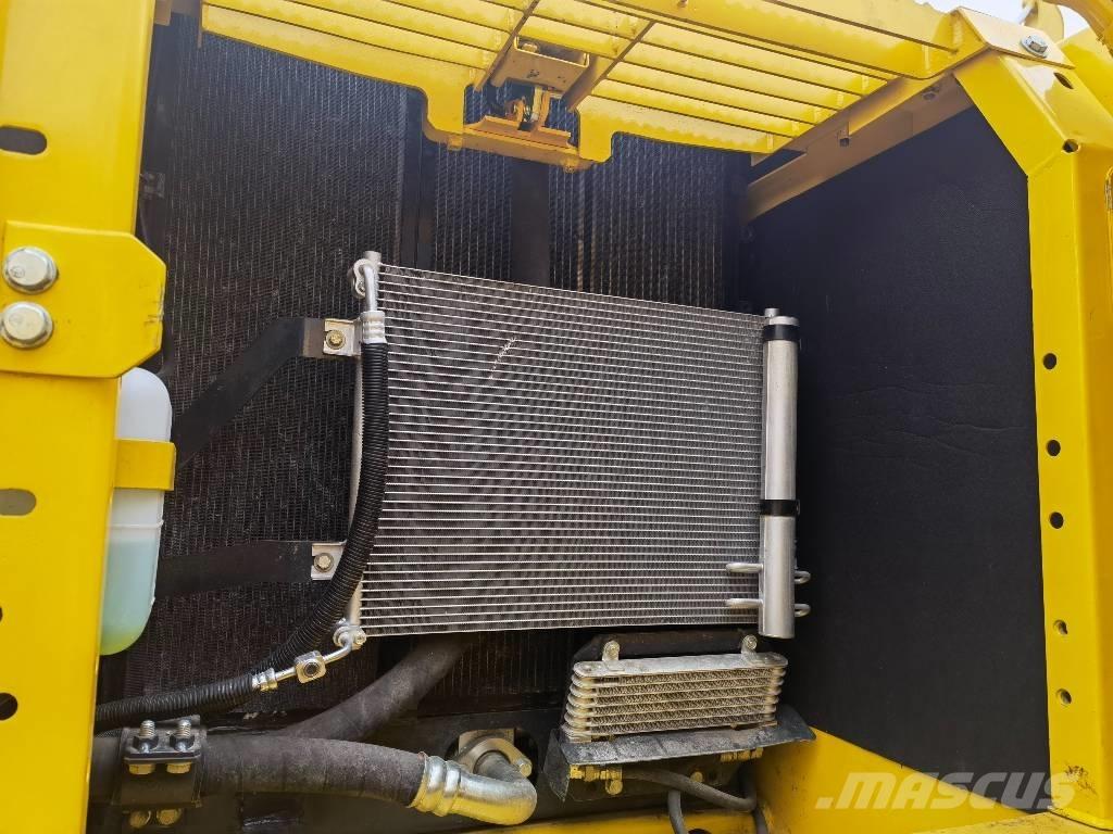 Komatsu PC 200-8 Koparki gąsienicowe