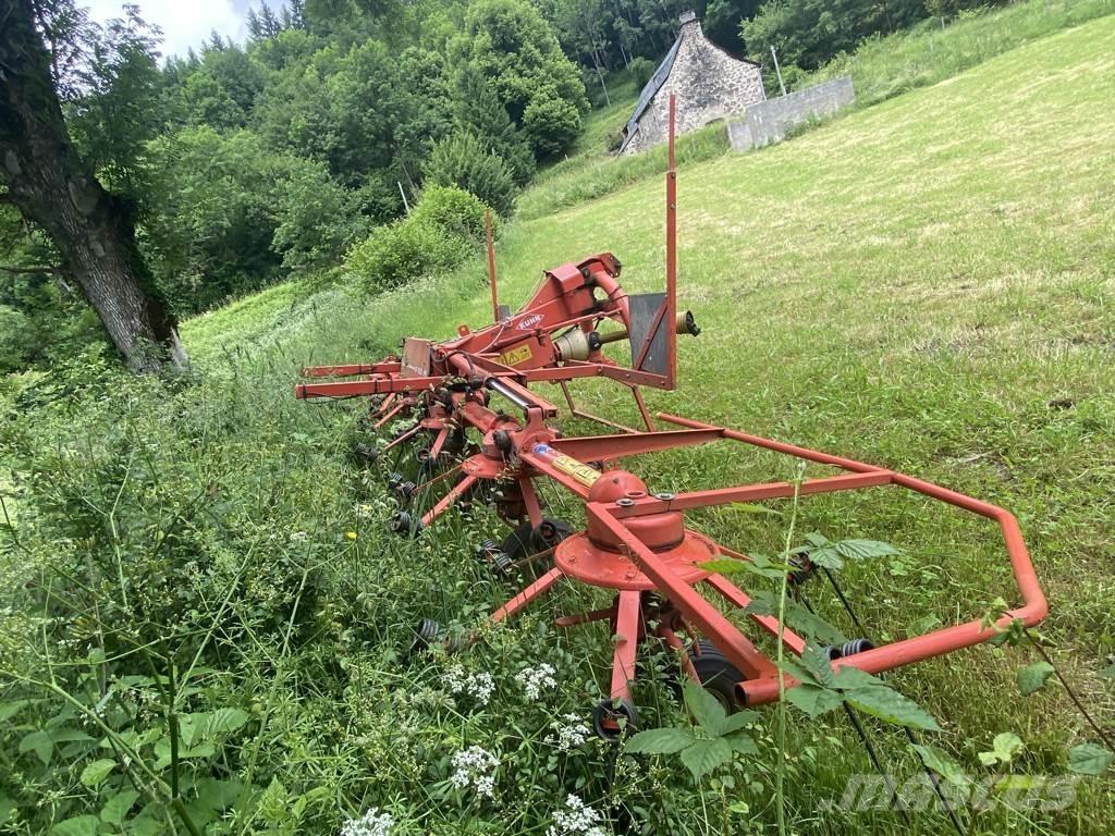 Kuhn GF6301MH Zgrabiarki i przetrząsacze