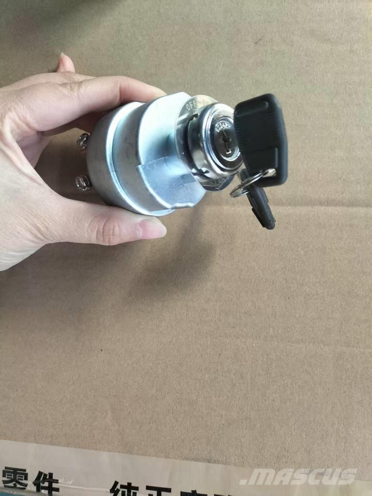 Shantui sd22 Kabiny i wnętrze