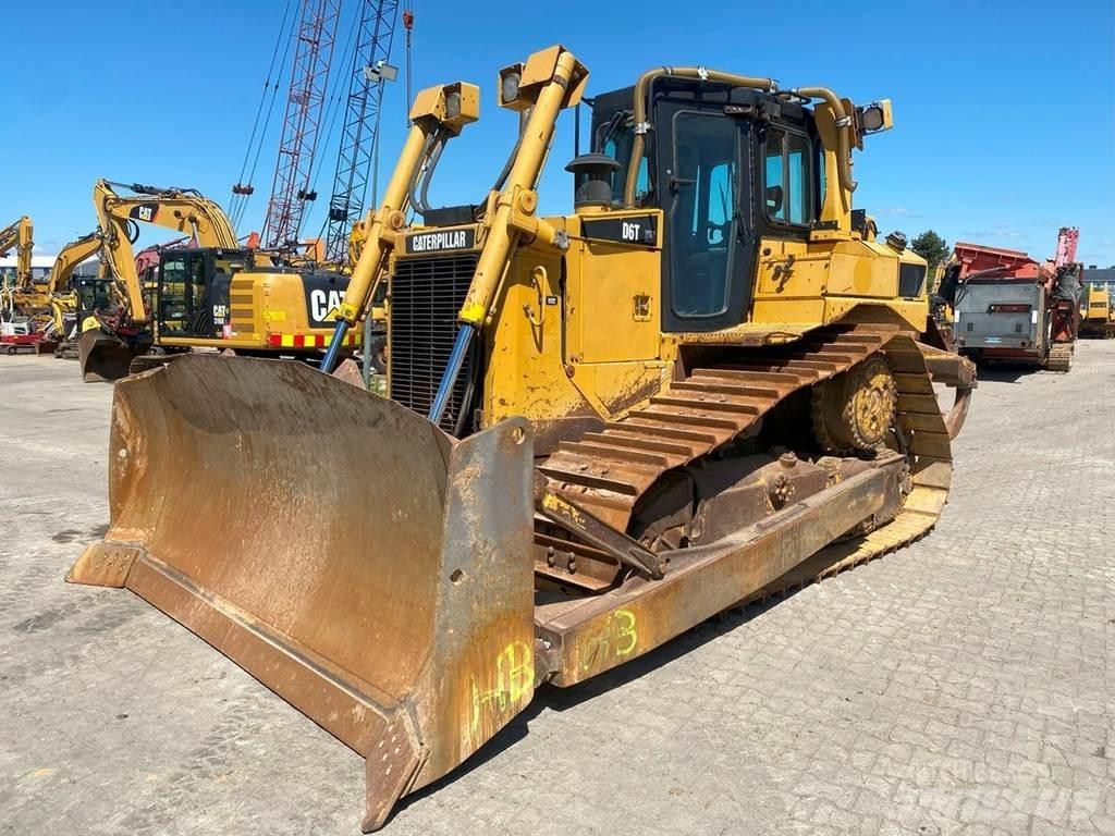 CAT D6T XW NVT Spycharki gąsienicowe
