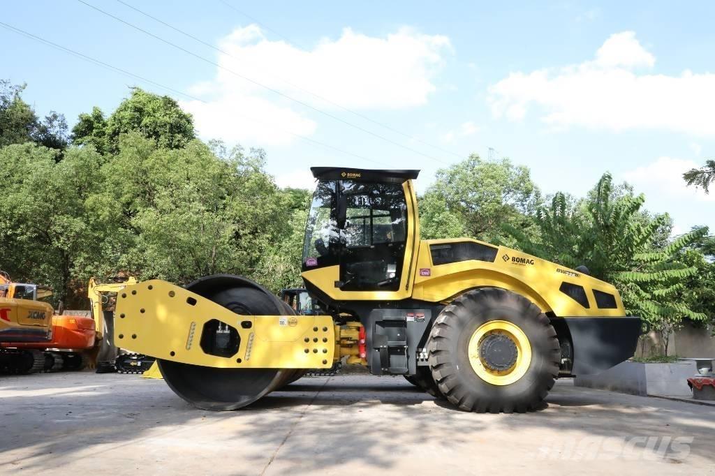 Bomag BW 226 BVC-5 Walce dwubębnowe
