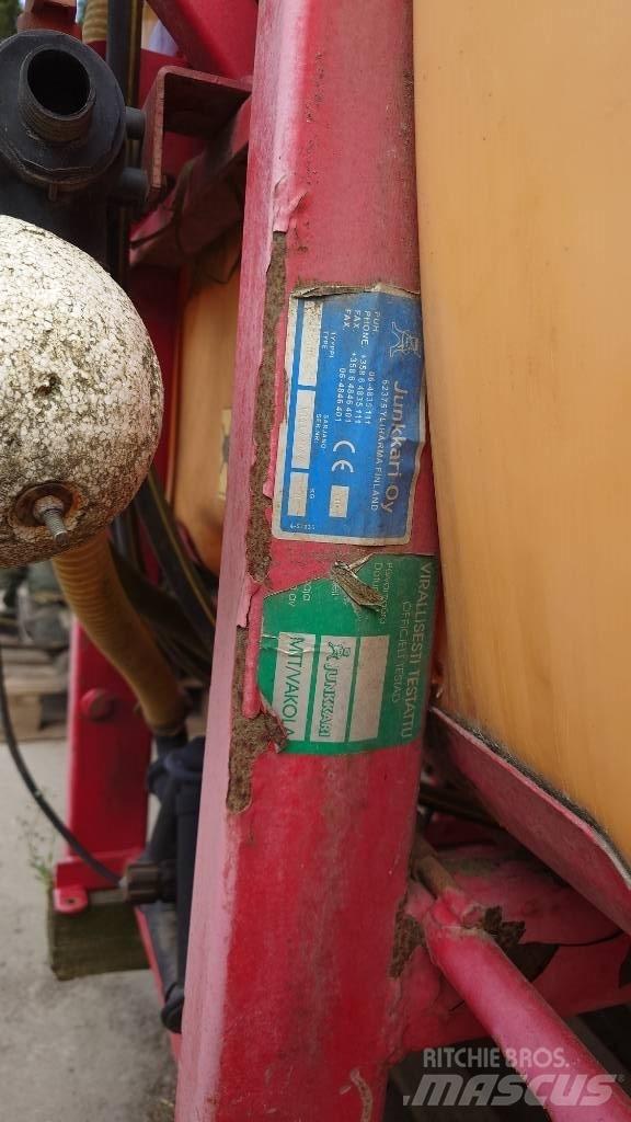 Junkkari 87900 Zamontowane opryskiwacze