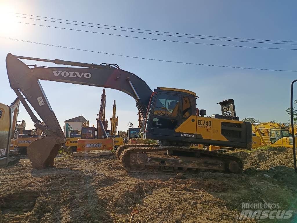 Volvo EC 240 Koparki gąsienicowe