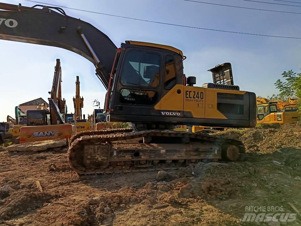 Volvo EC 240 Koparki gąsienicowe