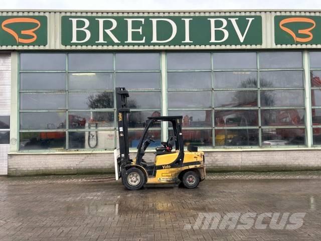 Yale GDP 35 VX Wózki Diesla