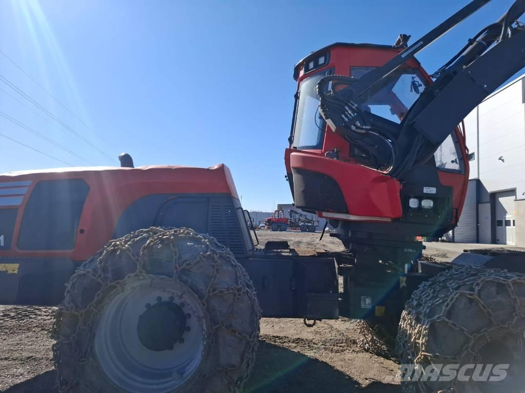Komatsu 911.6 Harwestery