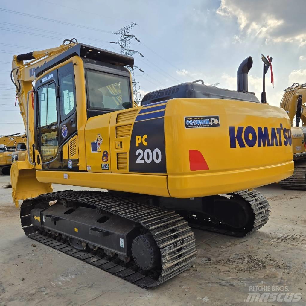 Komatsu PC 200-8 Koparki gąsienicowe