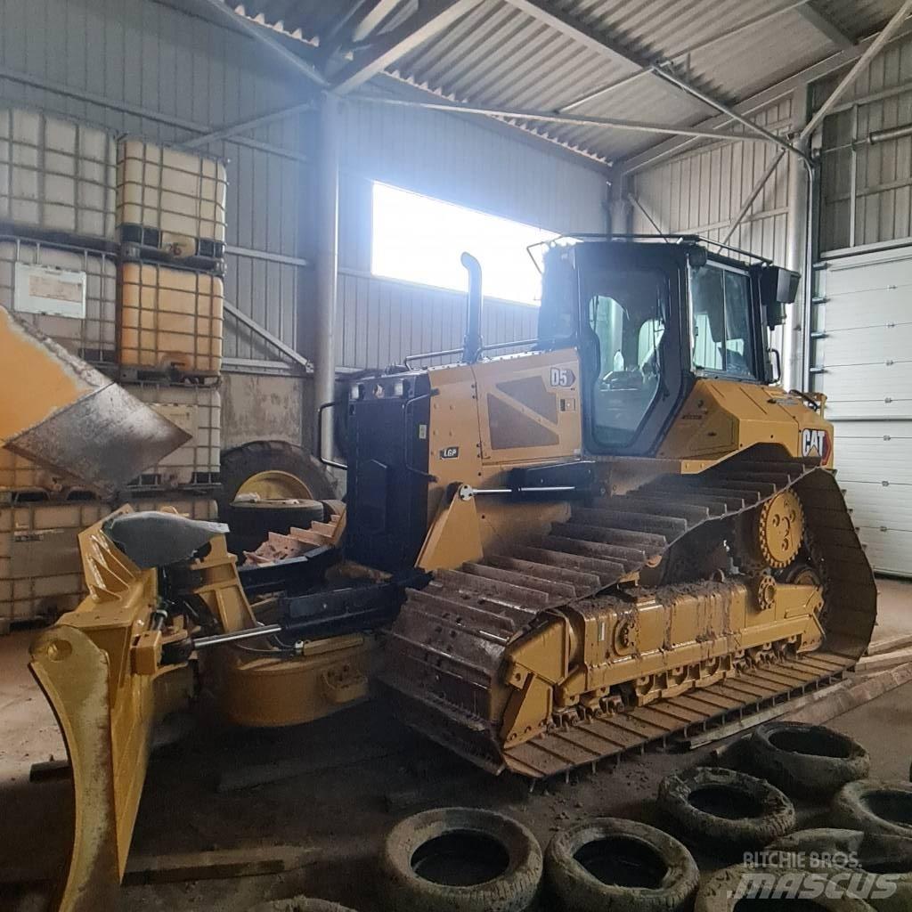 CAT D 5 LGP Spycharki gąsienicowe