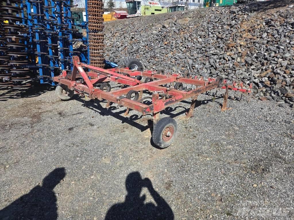 Väderstad Cultivator Kultywatory