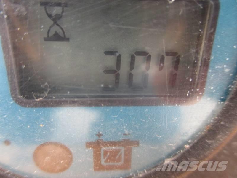 Haulotte Compact 14 Podnośniki nożycowe