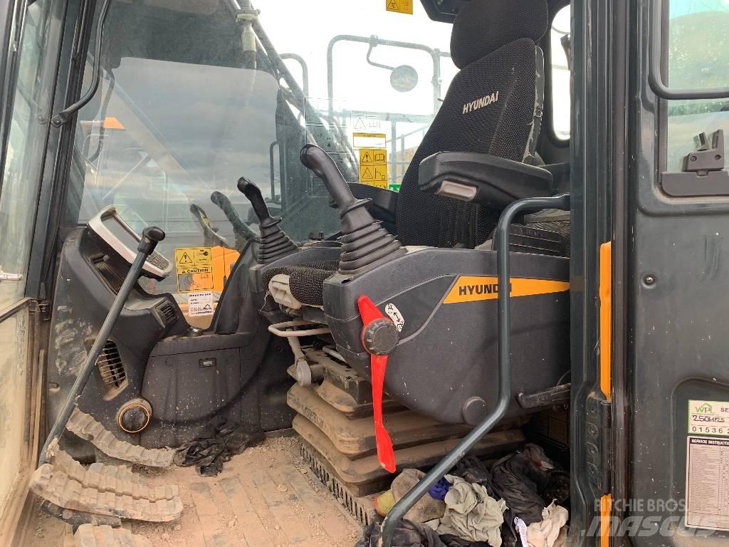 Hyundai HX220A L Koparki gąsienicowe