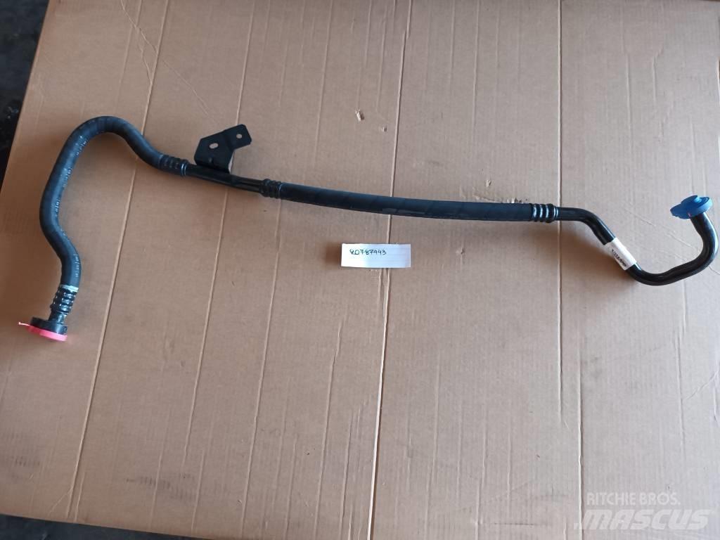 Volvo PIPE 20787443 Transport - Inne