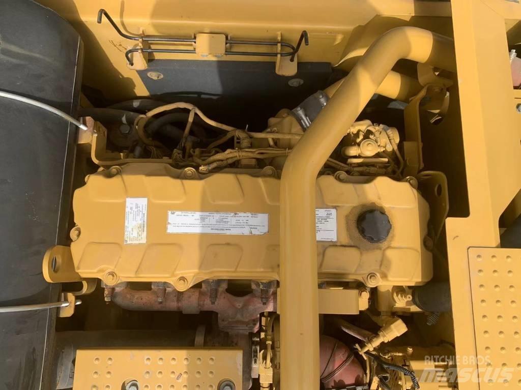 CAT 336 D L Koparki z długim ramieniem