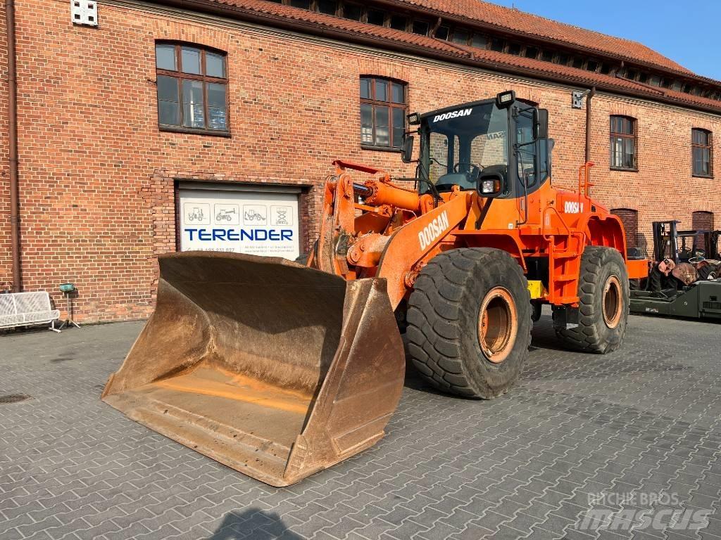Doosan DL 300 Ładowarki kołowe