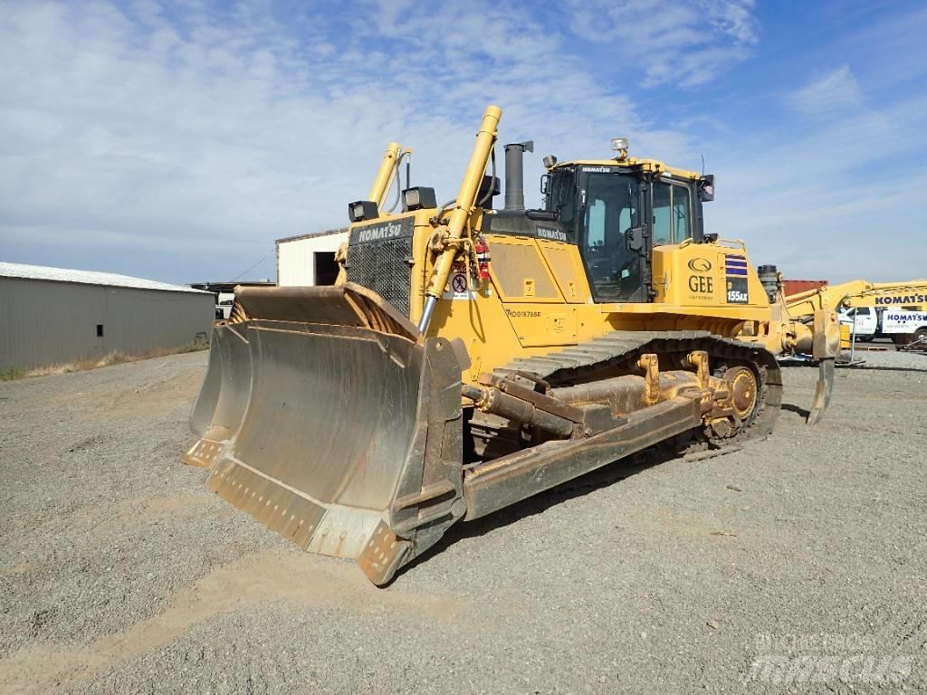 Komatsu D155AX-8 Spycharki gąsienicowe