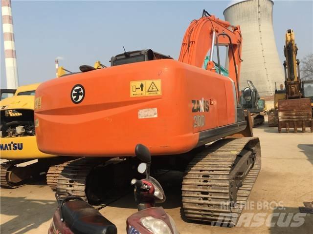 Hitachi ZX 200 Koparki gąsienicowe