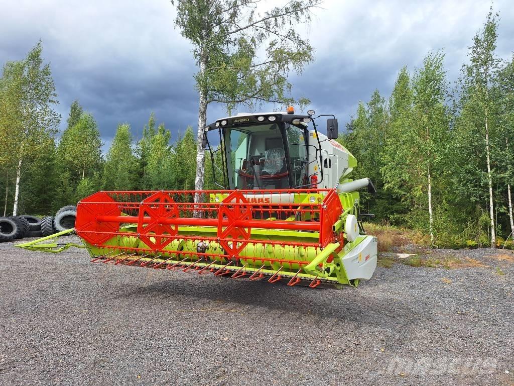 CLAAS Avero 240 Kombajny zbożowe