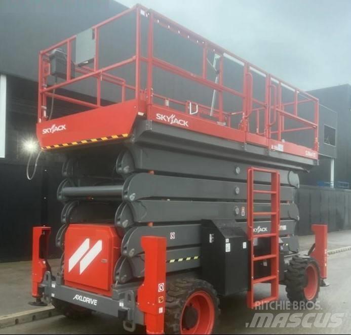 SkyJack SJ9664RT Podnośniki nożycowe
