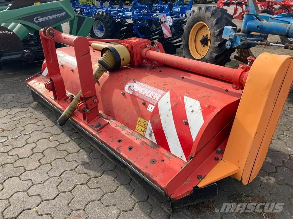 Dücker UM 27 Inny sprzęt paszowy