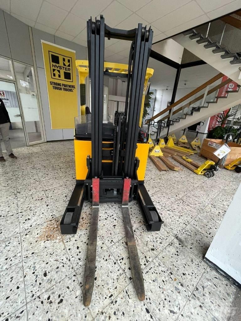 Hyster R 1.4 Wózki widłowe wysokiego składowania