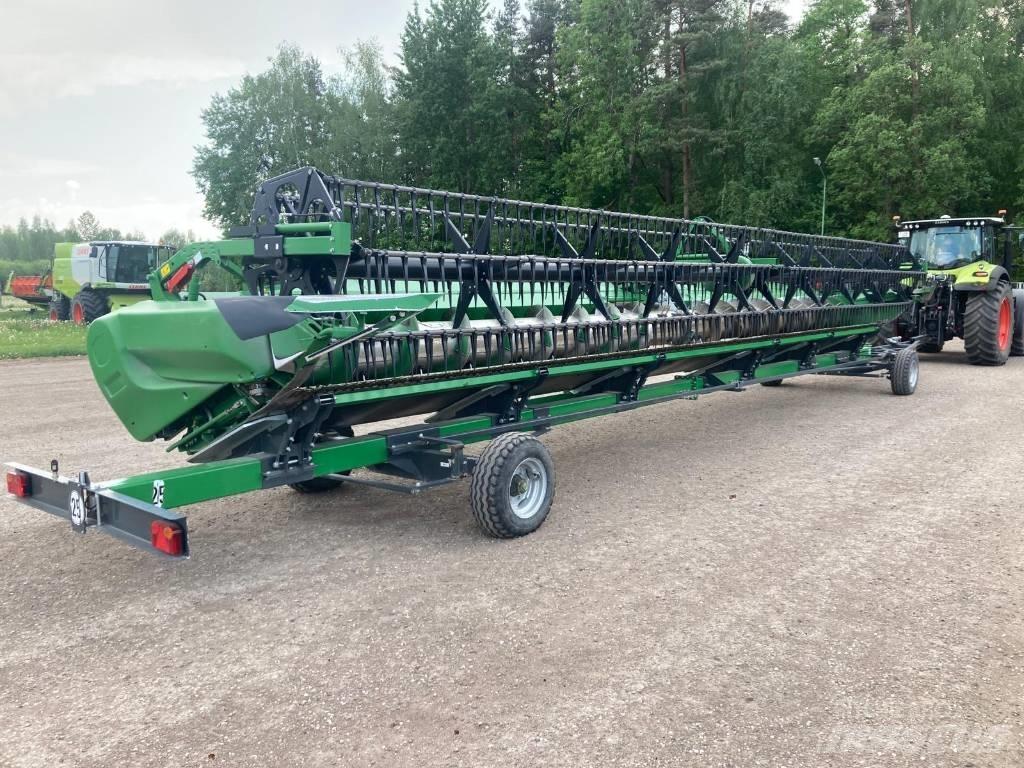 John Deere 640 X Kombajny zbożowe
