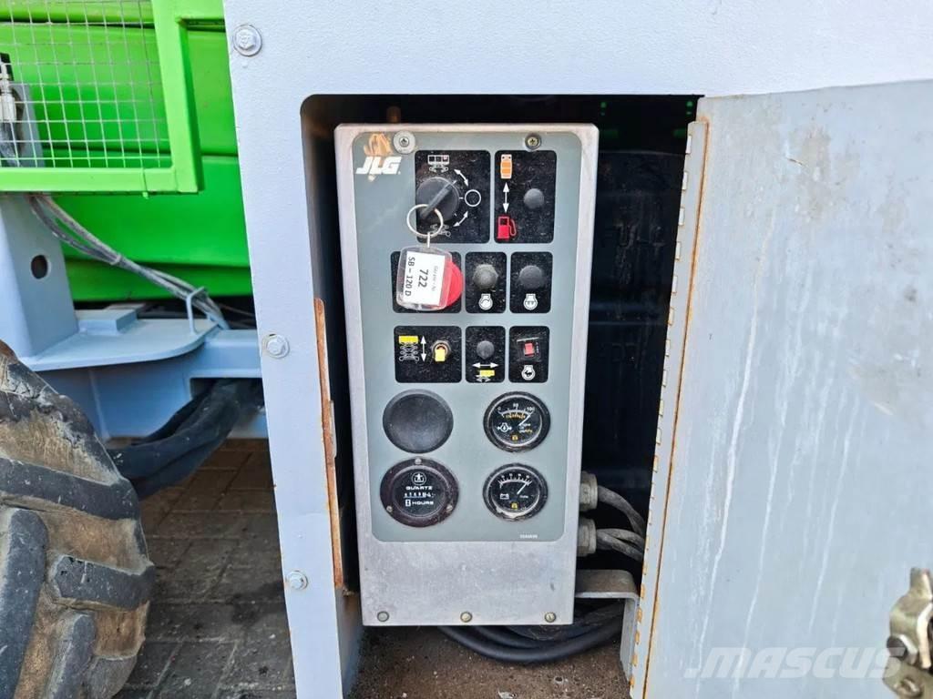 JLG 33 RTS Podnośniki nożycowe