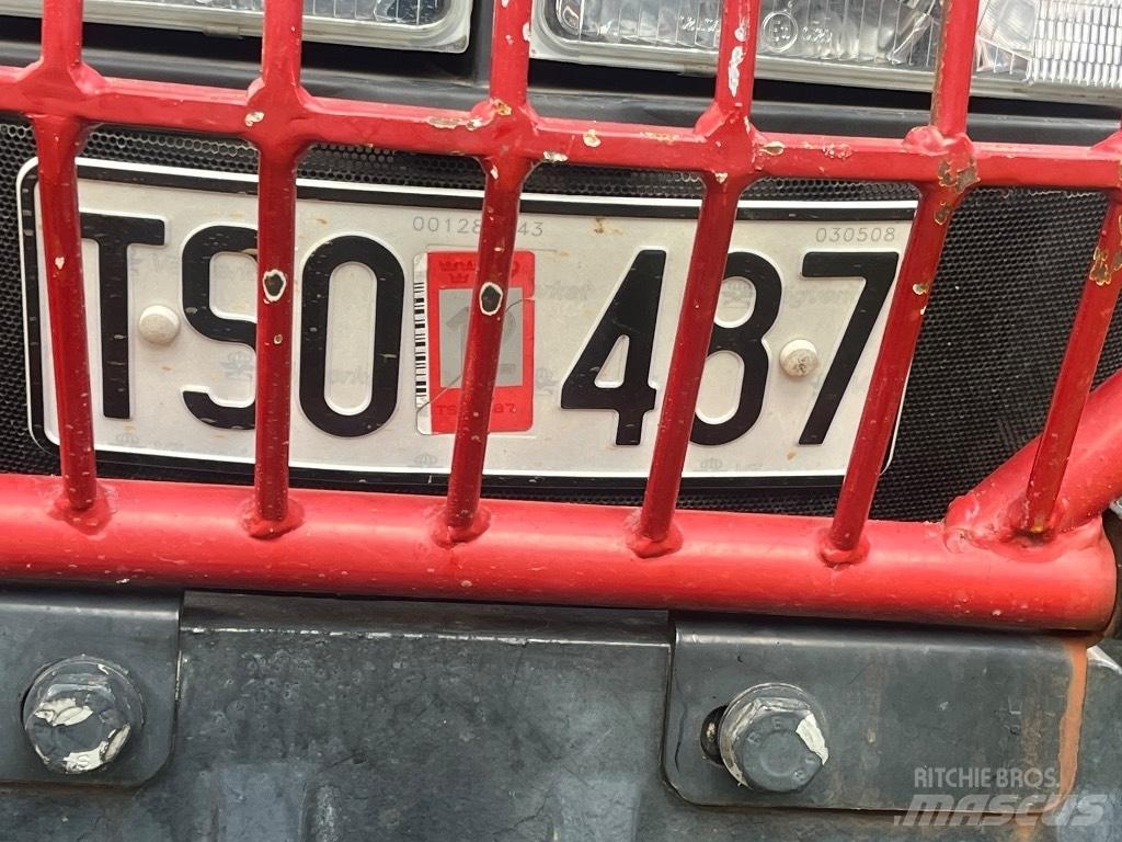Case IH JX 70 U skog Ciągniki rolnicze