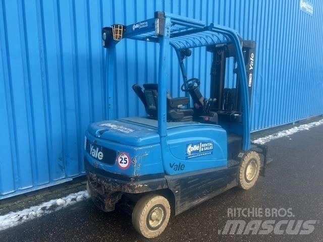 Yale ERP 35 Wózki elektryczne