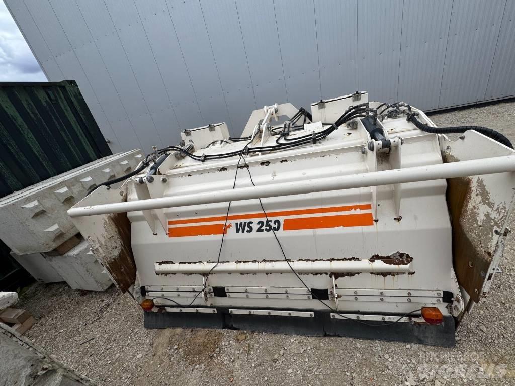 Wirtgen WS 250 Recyklery do asfaltu