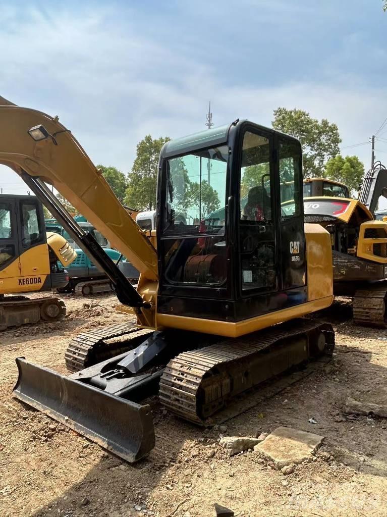 CAT 305.5 Minikoparki