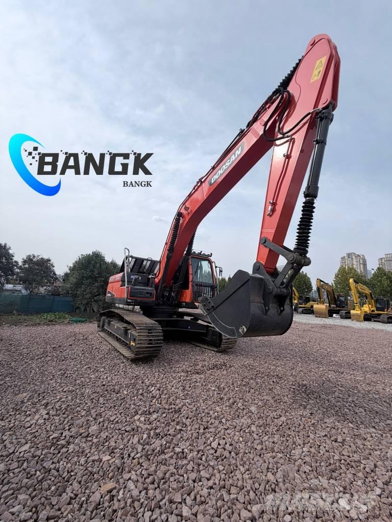 Doosan DX 225 LC Koparki gąsienicowe