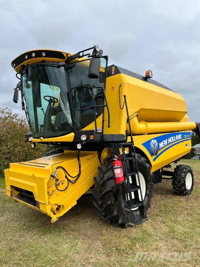 New Holland TC 5.70 Kombajny zbożowe