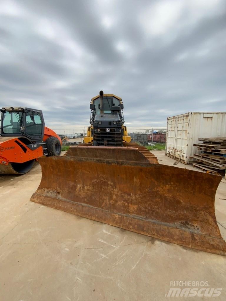 DEERE 750K Spycharki gąsienicowe