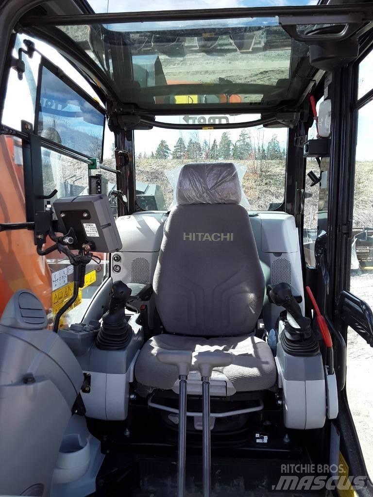 Hitachi ZX135US-6 Koparki gąsienicowe
