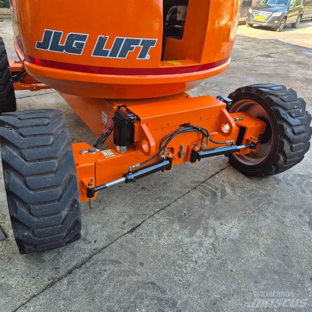 JLG 600 AJ Podnośniki przegubowe